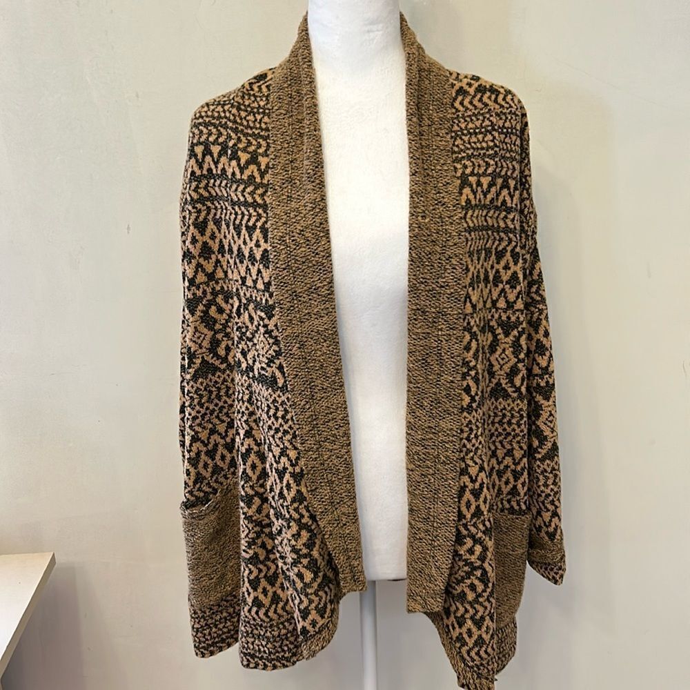 One World brown tan patterned front pocket open cardigan Size XL EUC